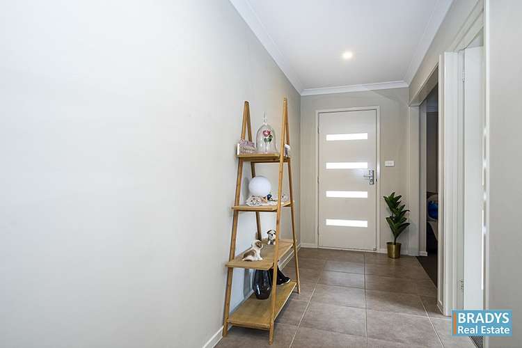 Sixth view of Homely house listing, 7 Anakie Court, Ngunnawal ACT 2913