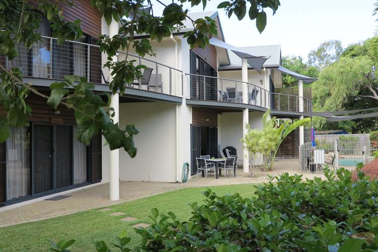 Main view of Homely unit listing, 2/13 McCabe Crescent, Arcadia QLD 4819