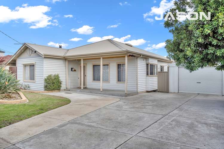 Second view of Homely house listing, 17 Birch Avenue, Tullamarine VIC 3043