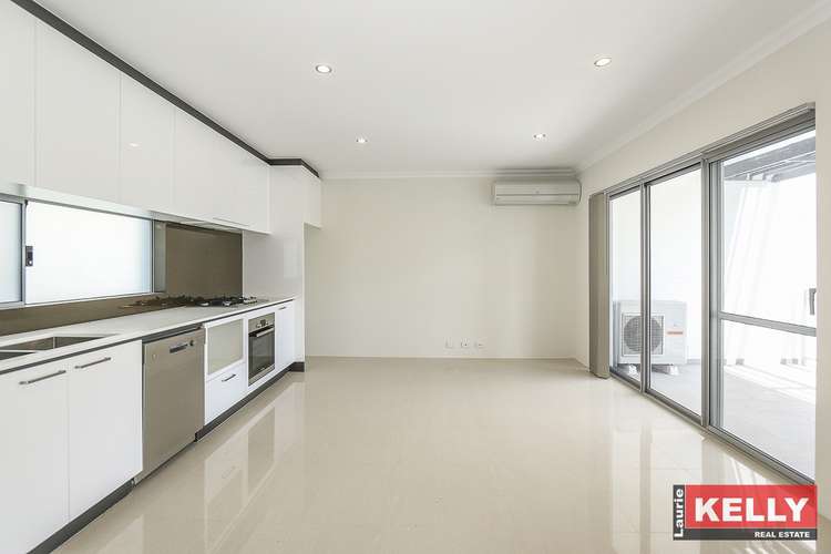 Second view of Homely house listing, 5/60 Hardey Road, Belmont WA 6104