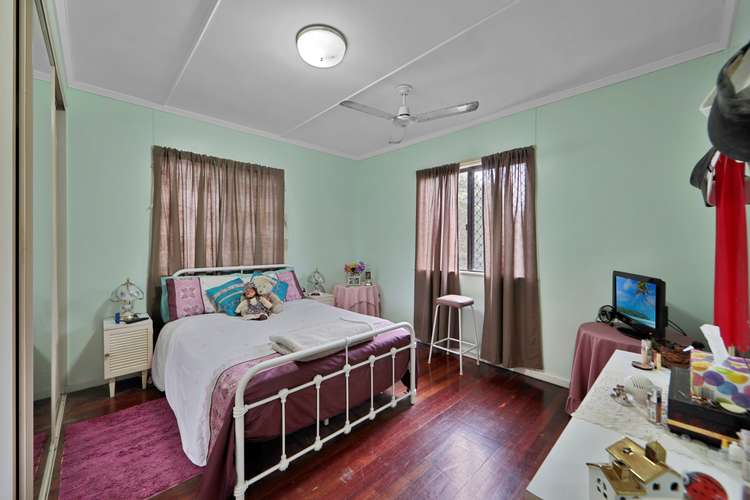 Fifth view of Homely house listing, 16 Hussey Street..., Avenell Heights QLD 4670