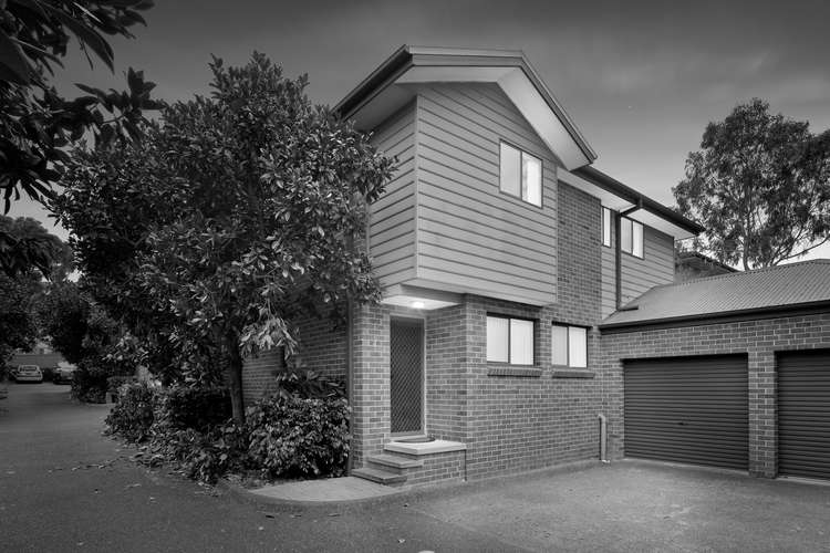 Main view of Homely unit listing, 4/48 Robert Street, Jesmond NSW 2299