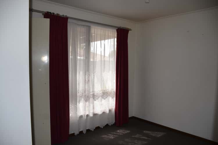 Fifth view of Homely house listing, 18 Kimberley Road, Werribee VIC 3030