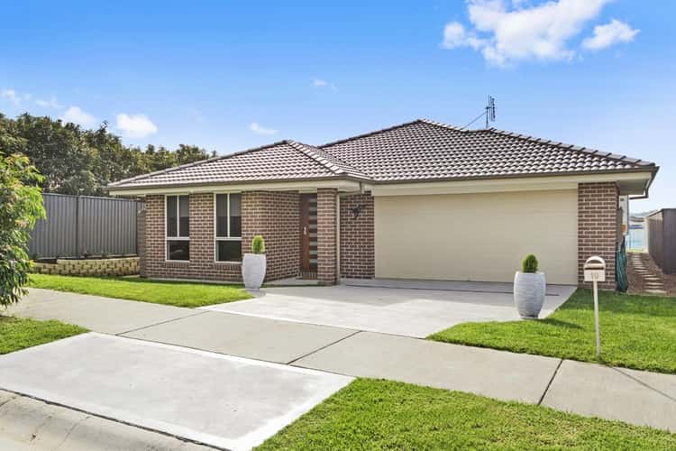 Main view of Homely house listing, 10 Lorikeet Street, Aberglasslyn NSW 2320
