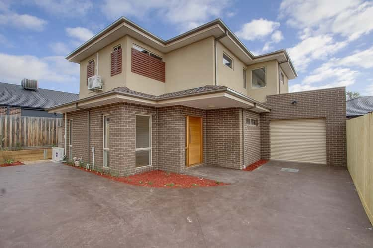 2/135 Berrabri Drive, Scoresby VIC 3179