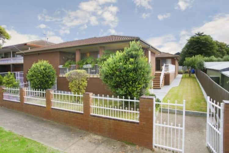 Main view of Homely house listing, 38 Eagleview Crescent, Bell Post Hill VIC 3215