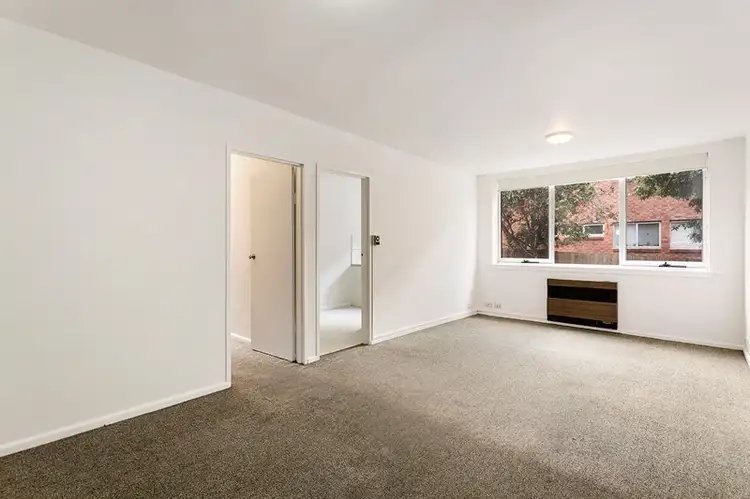 1/10 James Street