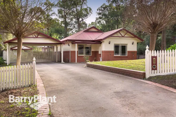 7 Margaret Road, Avonsleigh VIC 3782