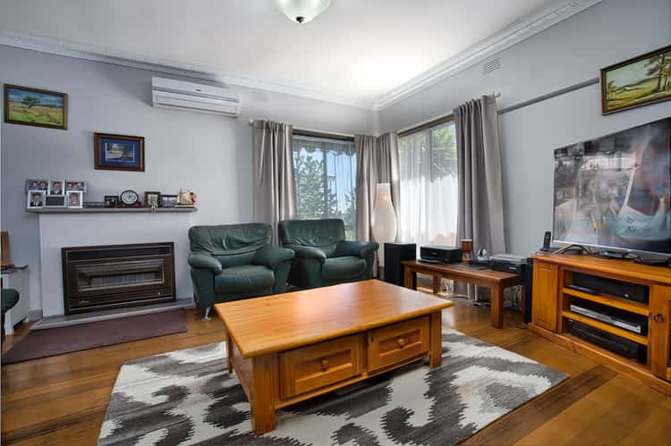 Second view of Homely house listing, 27 Lawrence Street, Alfredton VIC 3350