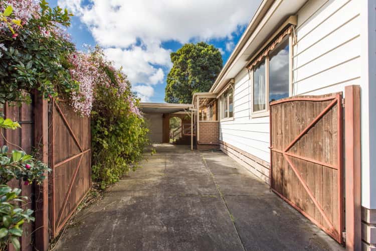 Fifth view of Homely house listing, 10 Holmes Street, Frankston VIC 3199