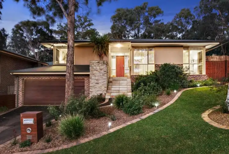 2 Thomas Street