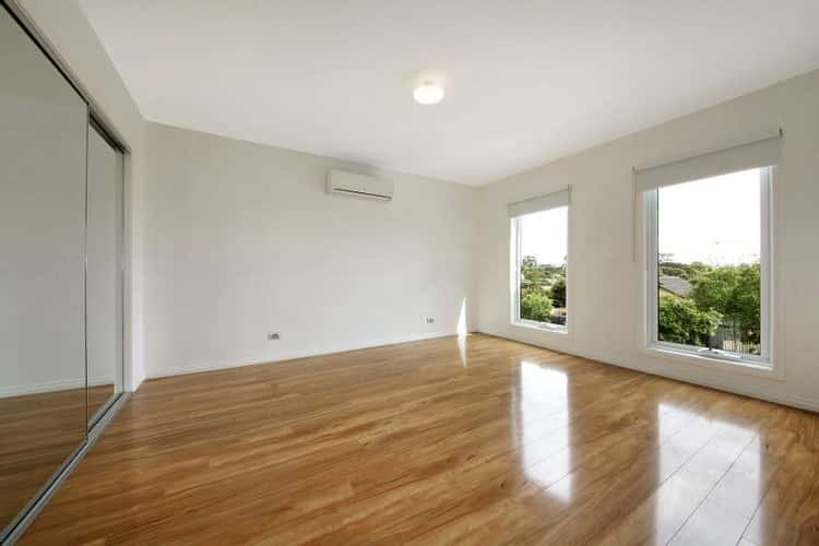 Fifth view of Homely house listing, 2/5 Lucerne Street, Ashburton VIC 3147