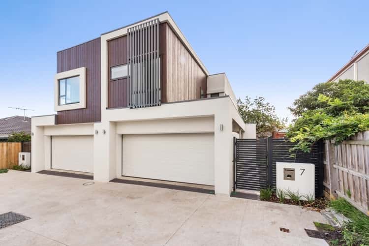 Main view of Homely house listing, 33/7 Cresbrook Lane, Ivanhoe VIC 3079