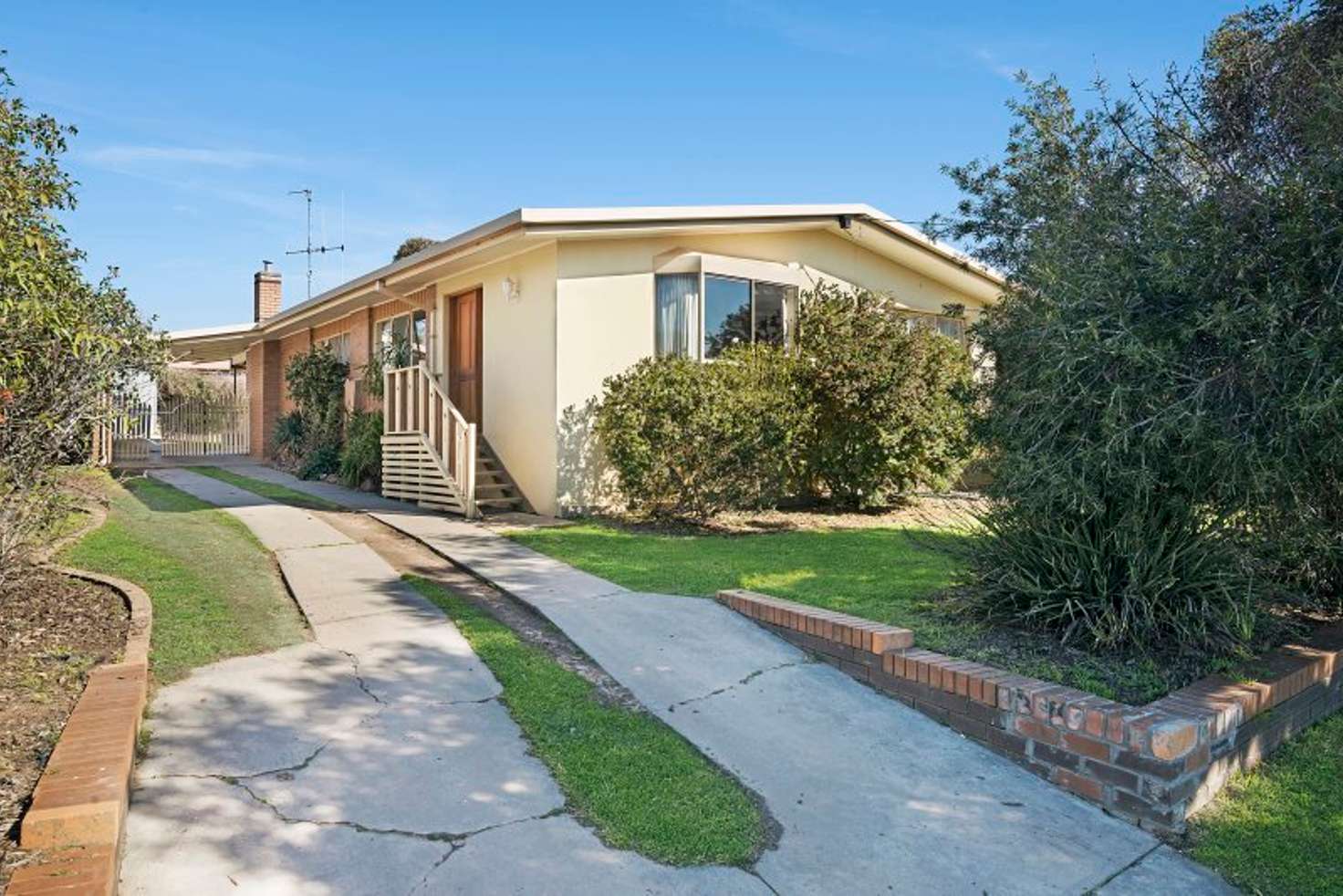 Main view of Homely house listing, 23 Wallaby Avenue, Kangaroo Flat VIC 3555
