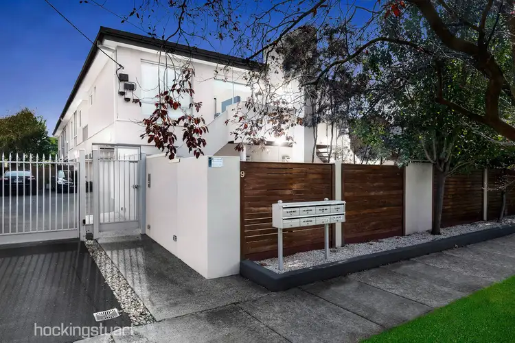 9 Dunoon Street