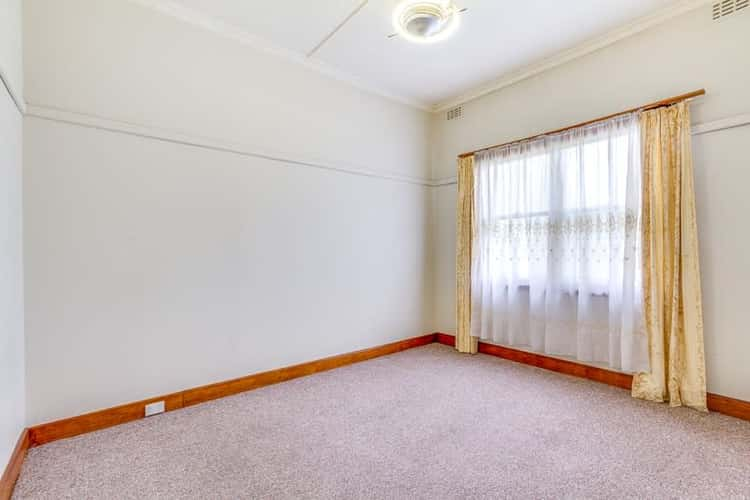 Fifth view of Homely house listing, 18 Ellis Street, Flora Hill VIC 3550