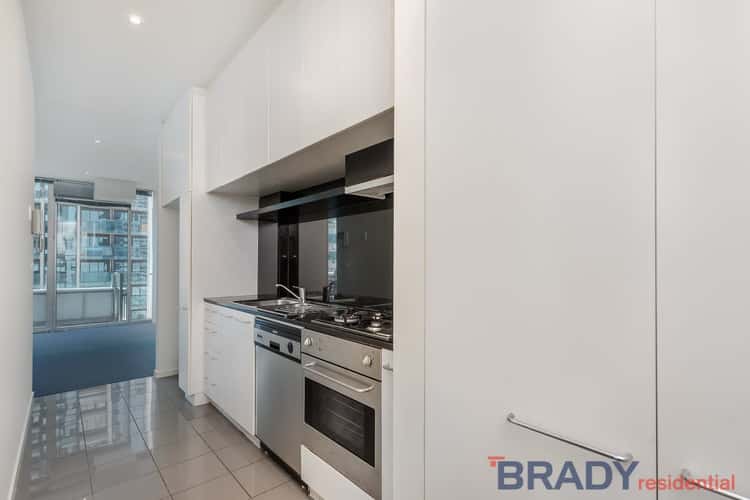 Main view of Homely apartment listing, 904/25-33 Wills Street, Melbourne VIC 3000