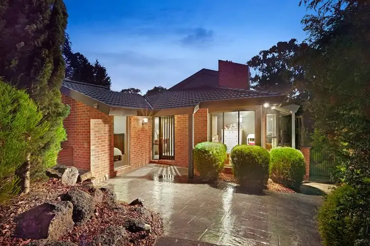 6 Wynvale Court