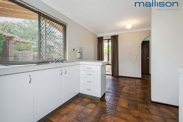 Fifth view of Homely villa listing, 2/102 Ardross Street, Applecross WA 6153