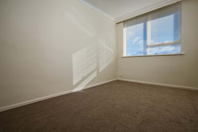 Fifth view of Homely apartment listing, 4/11 Roseberry Grove, Glen Huntly VIC 3163