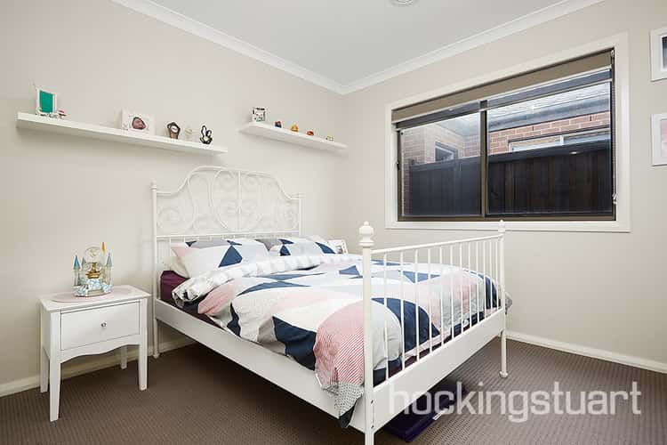 Third view of Homely house listing, 8 Triandra Drive, Brookfield VIC 3338