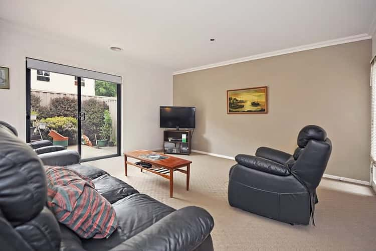 Third view of Homely townhouse listing, 5B Esmond Street, Black Hill VIC 3350