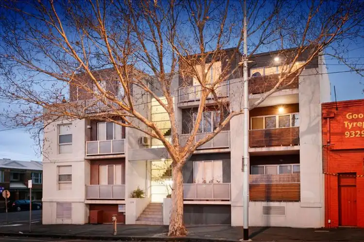 6/220 Abbotsford Street