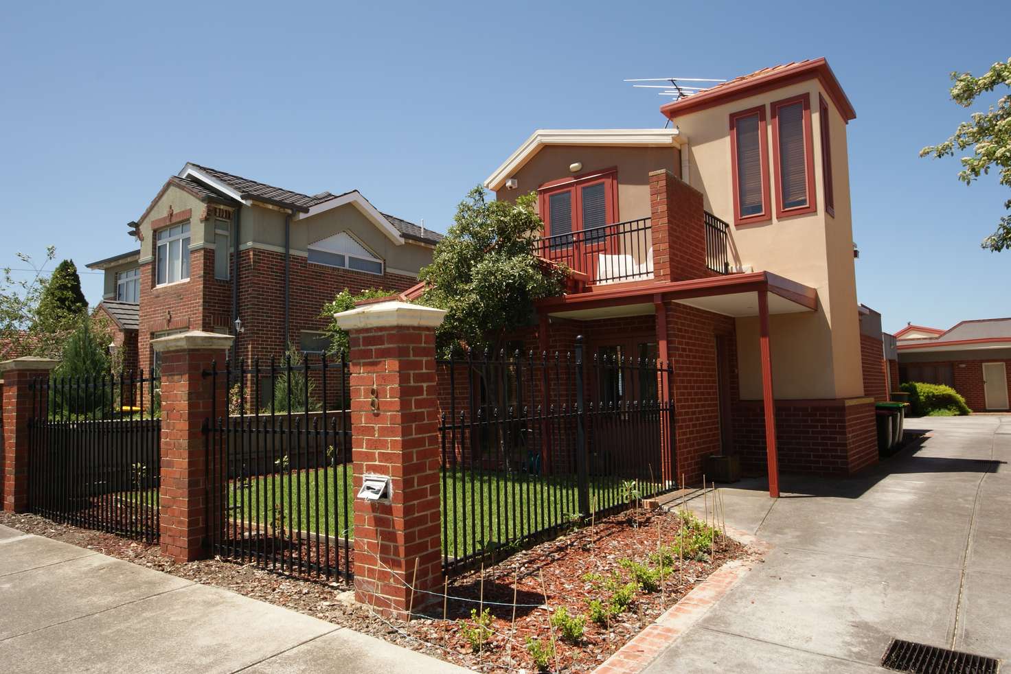 Main view of Homely townhouse listing, 1/8 Graves Street, Essendon VIC 3040