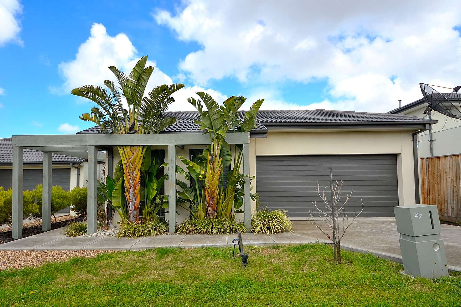 Main view of Homely house listing, 27 Belleville Close, Burnside Heights VIC 3023