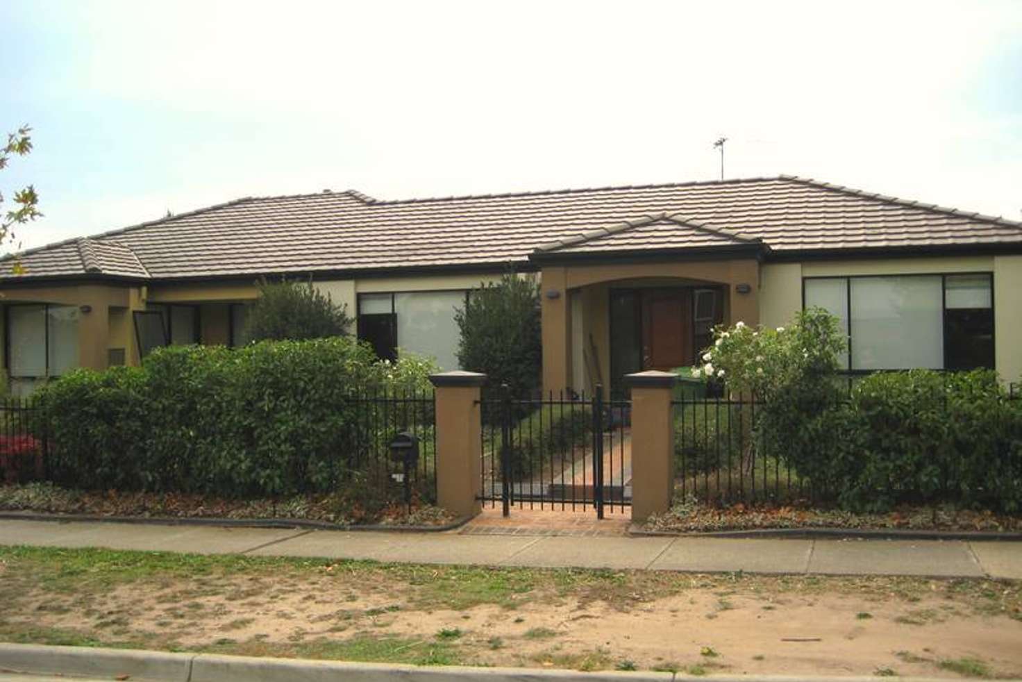 Main view of Homely house listing, 2 Scenic Drive, Beaconsfield VIC 3807