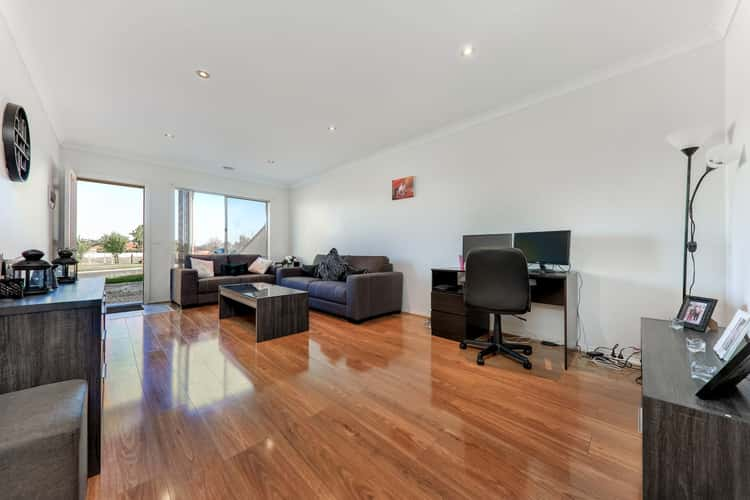 Fourth view of Homely unit listing, 2/88 Conquest Drive, Werribee VIC 3030