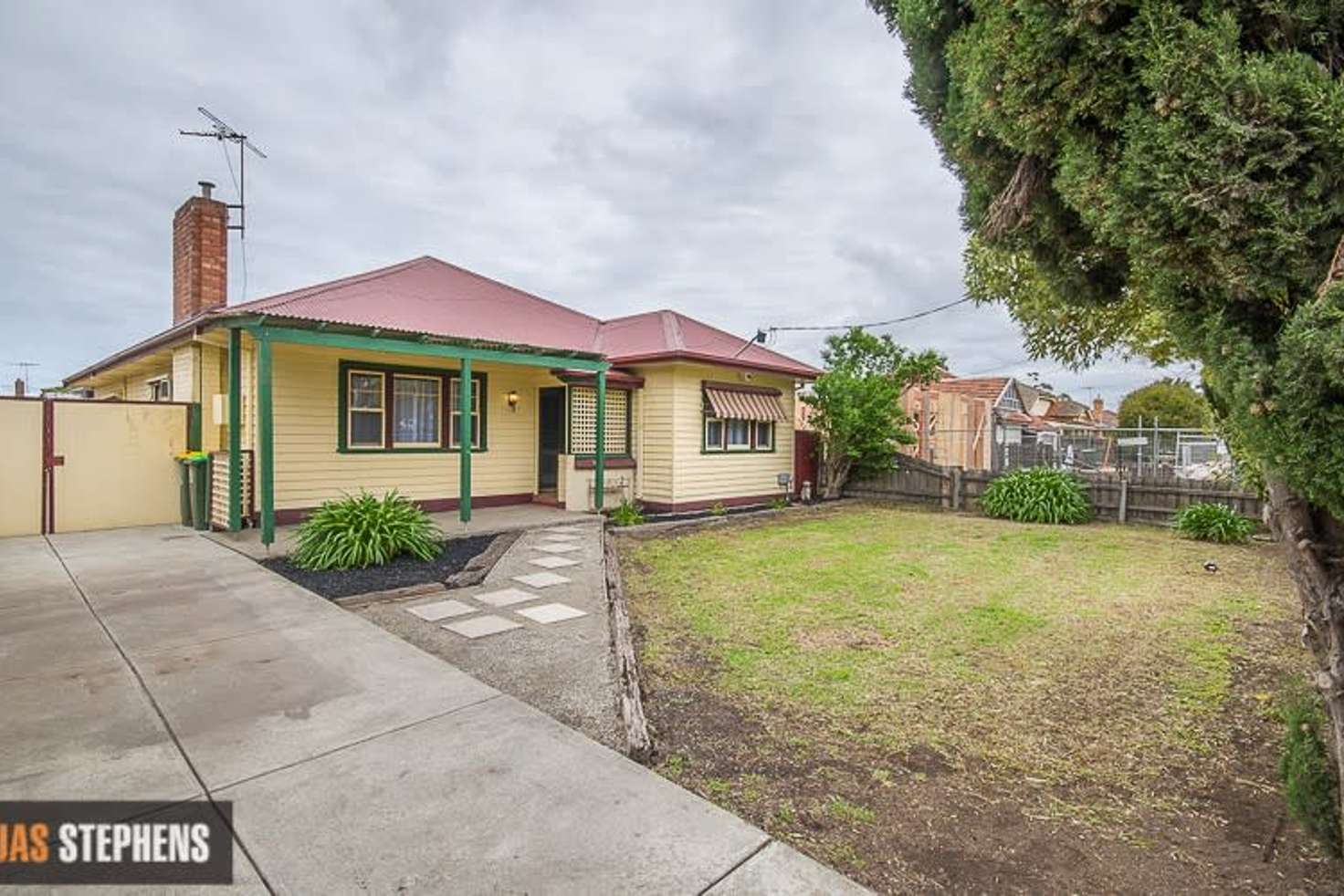 Main view of Homely house listing, 633 Geelong Road, Brooklyn VIC 3012