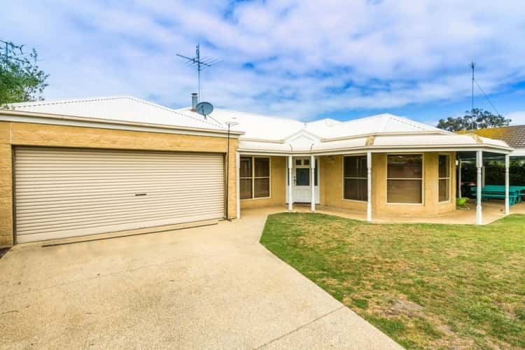 44 Glaneuse Avenue, Torquay VIC 3228