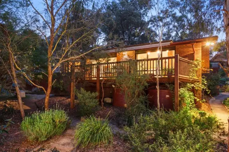 5 Milborne Crescent