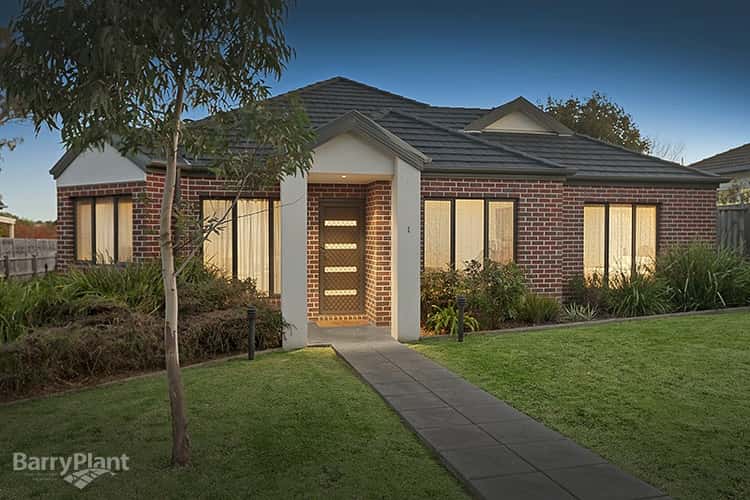Main view of Homely townhouse listing, 1/7 Hudson Street, Beaconsfield VIC 3807