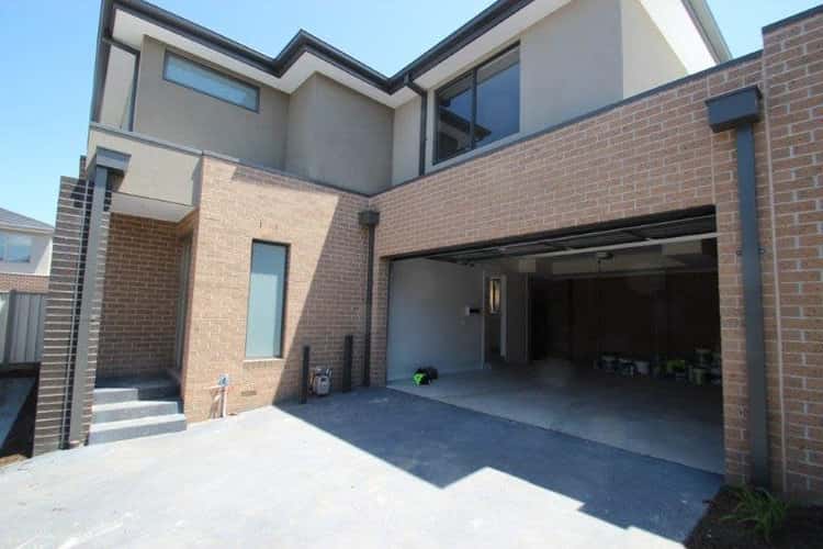 Main view of Homely townhouse listing, 2/297 Jells Road, Wheelers Hill VIC 3150