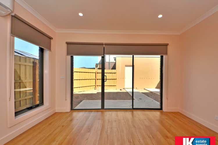 Fifth view of Homely townhouse listing, 2/7 Dundas Road, Wyndham Vale VIC 3024