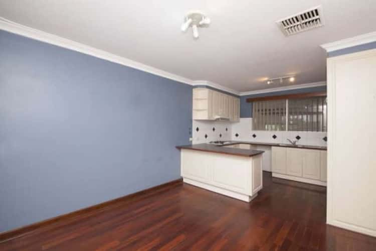 Second view of Homely house listing, 8 Duffield Avenue, Beaconsfield WA 6162
