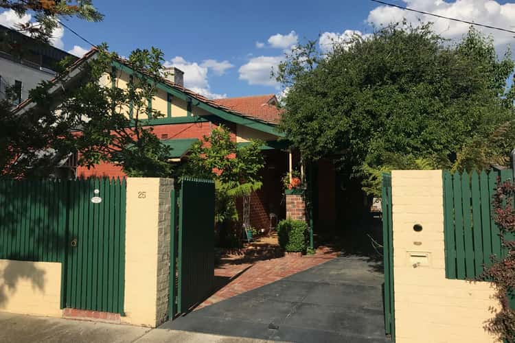 Main view of Homely semiDetached listing, 25 Belsize Avenue, Carnegie VIC 3163