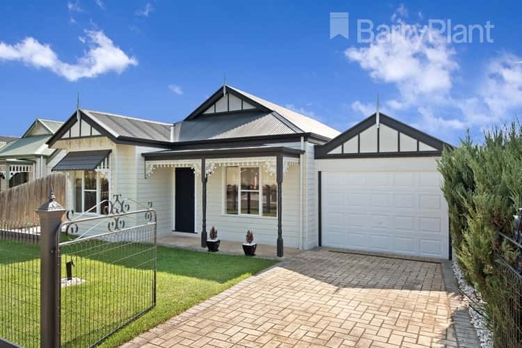 25 Whistler Crescent, Point Cook VIC 3030