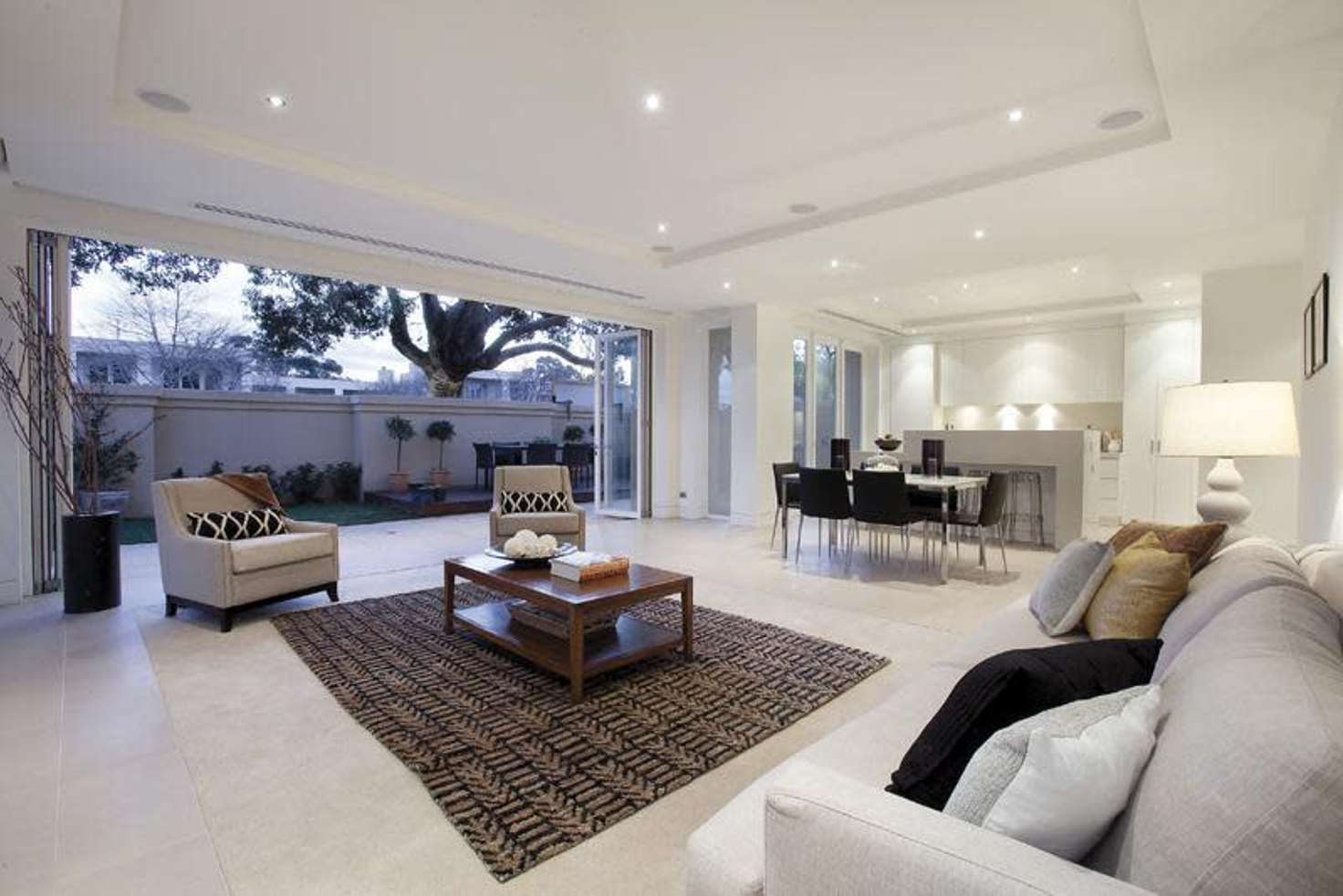 Main view of Homely apartment listing, 6/11-13 Well Street, Brighton VIC 3186