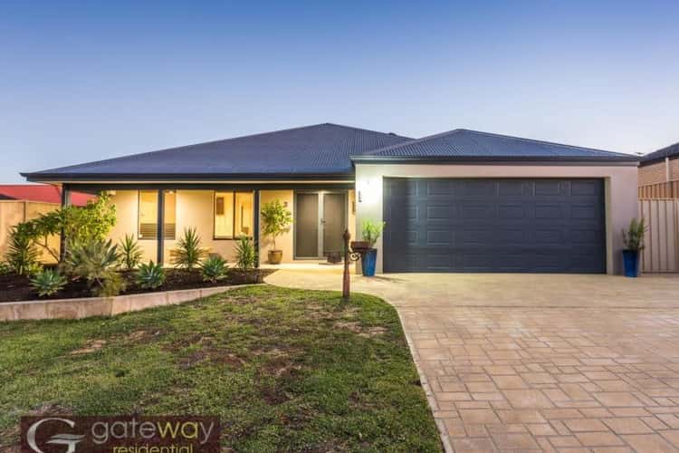 Second view of Homely house listing, 3 Echidna Link, Beeliar WA 6164