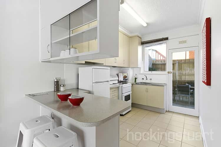 Third view of Homely apartment listing, 2/50 Nepean Highway, Aspendale VIC 3195