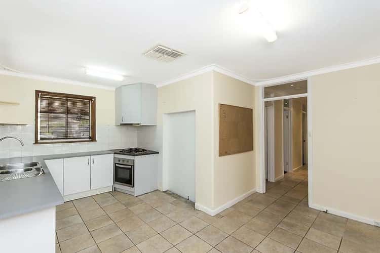Fifth view of Homely house listing, 11 Tullamore Avenue, Thornlie WA 6108