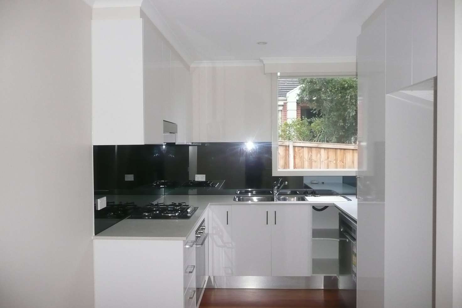 Main view of Homely unit listing, 2/39 Donna Buang Street, Camberwell VIC 3124