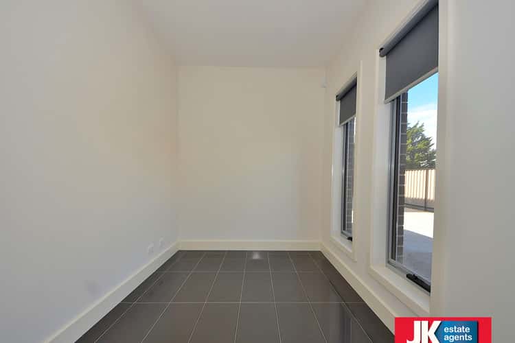 Second view of Homely townhouse listing, 4/89 Sycamore Street, Hoppers Crossing VIC 3029