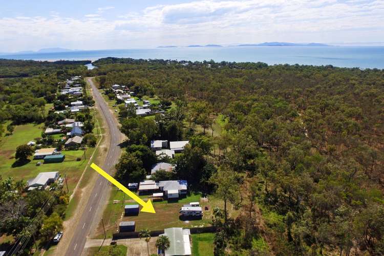 189 Balgal Beach Road, Balgal Beach QLD 4816