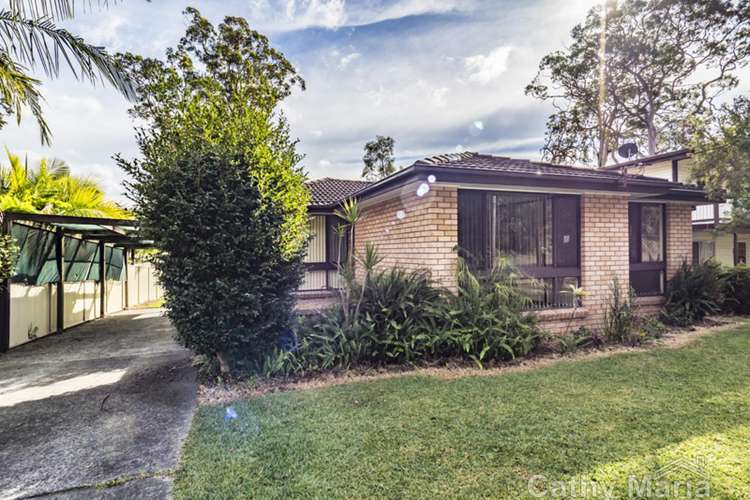 12 Griffith Street, Mannering Park NSW 2259