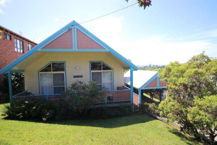 Main view of Homely house listing, 6 Vista  Way, Scotts Head NSW 2447
