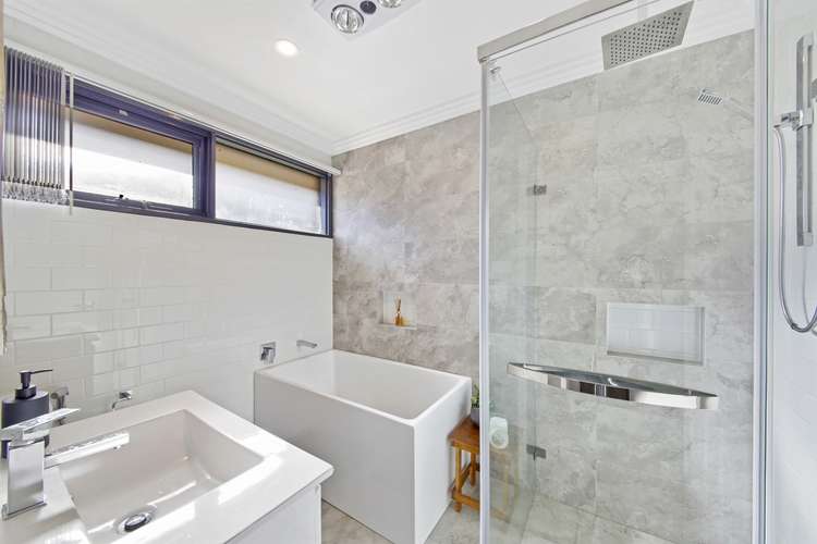 Sixth view of Homely house listing, 5 Kippara Place, Bradbury NSW 2560